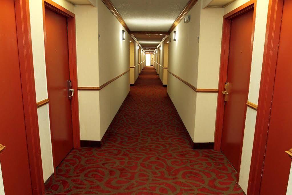 Clarion Inn Fort Collins Exterior foto